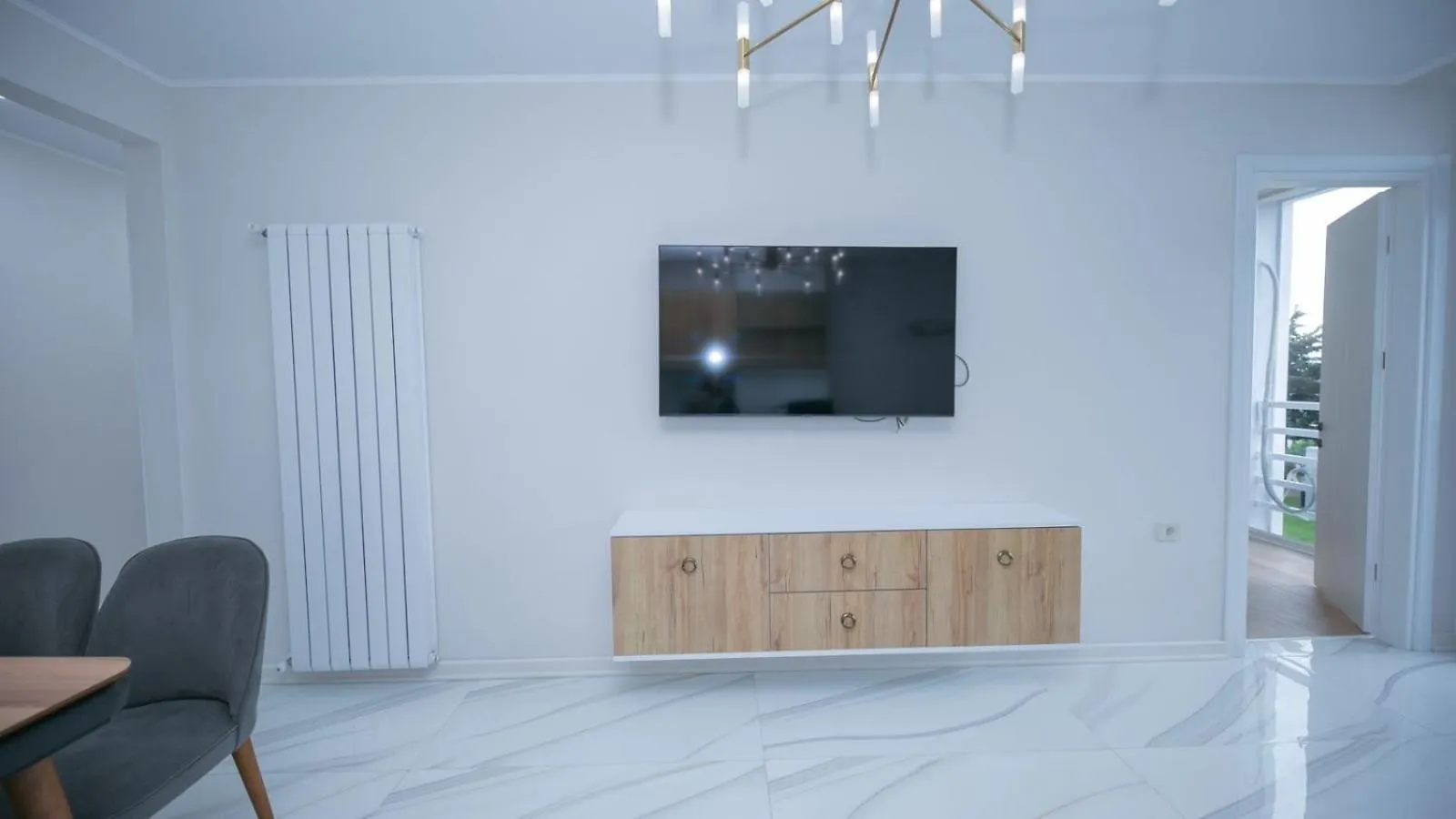 Lovely Apartment With Sea View Batumi