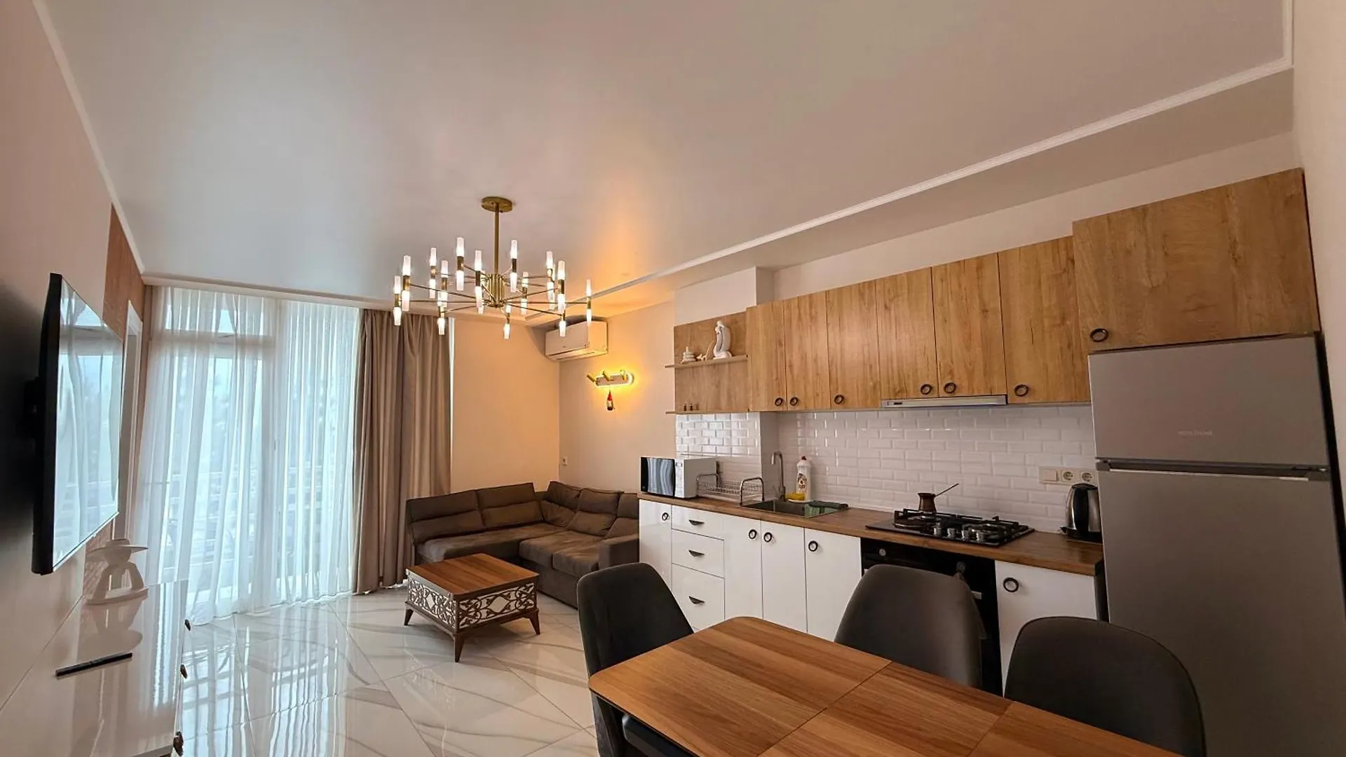 Lovely Apartment With Sea View 바투미